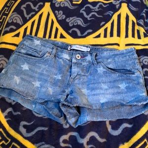 Levi’s shorts